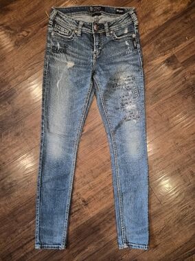 Silver Tuesday Skinny Jeans With Graffiti